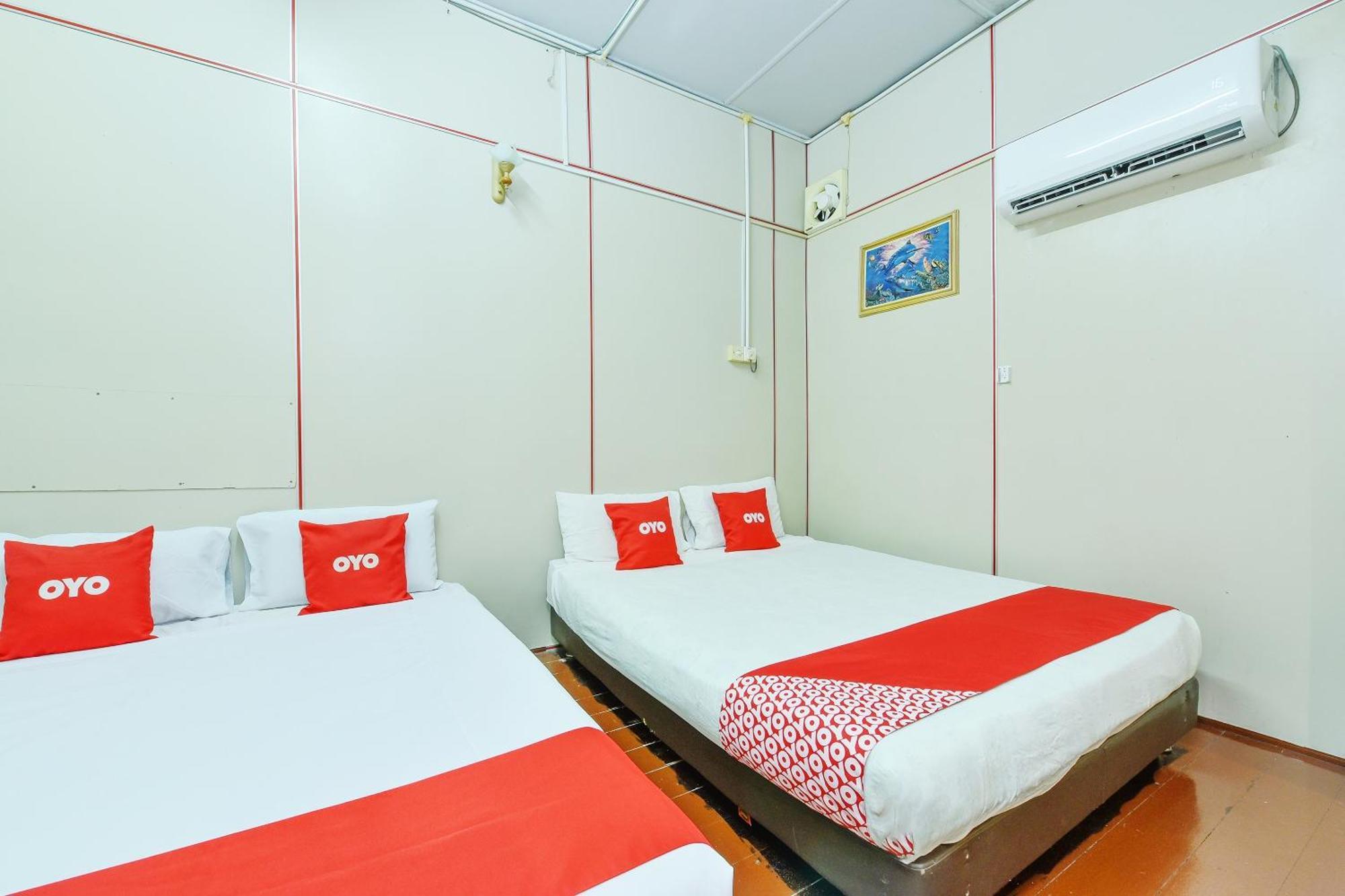 Oyo 90627 Pulau Ketam Inn كلانغْ المظهر الخارجي الصورة
