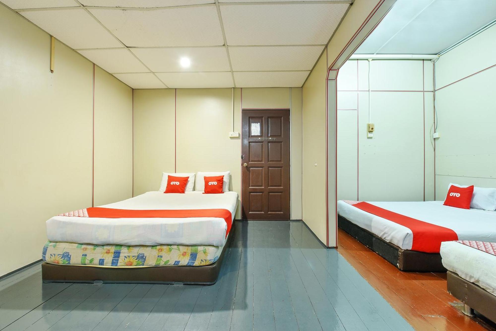 Oyo 90627 Pulau Ketam Inn كلانغْ المظهر الخارجي الصورة