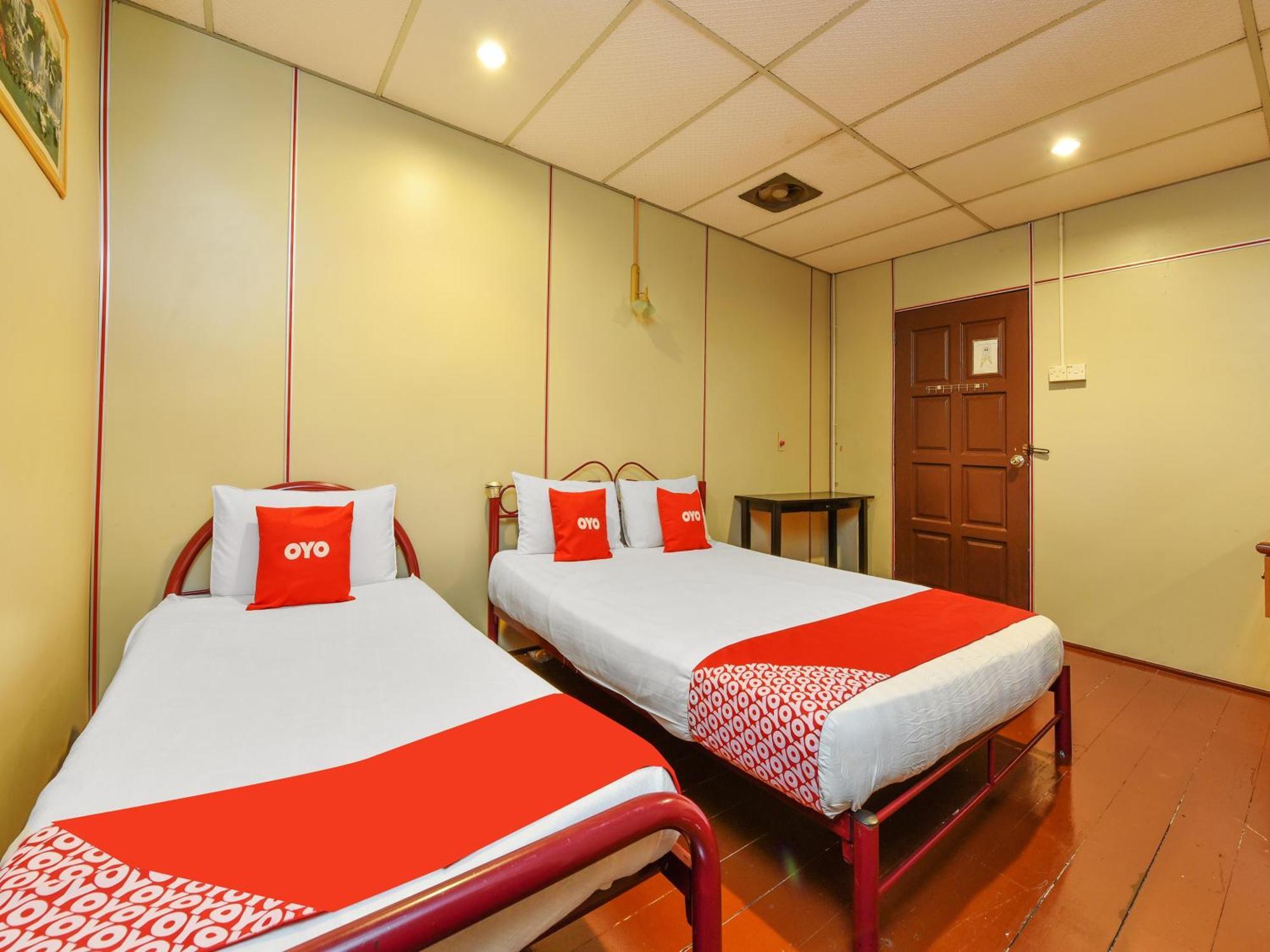 Oyo 90627 Pulau Ketam Inn كلانغْ المظهر الخارجي الصورة
