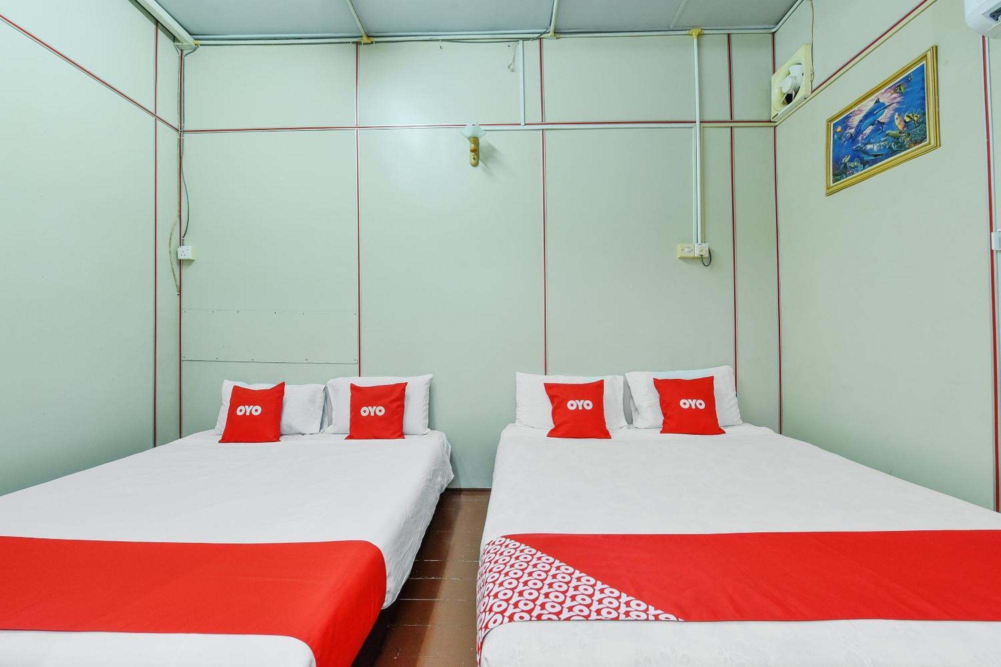 Oyo 90627 Pulau Ketam Inn كلانغْ المظهر الخارجي الصورة